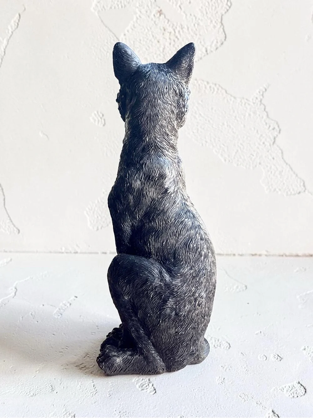 Black Cat Figurine with Green Eyes Decorative Pet Statue